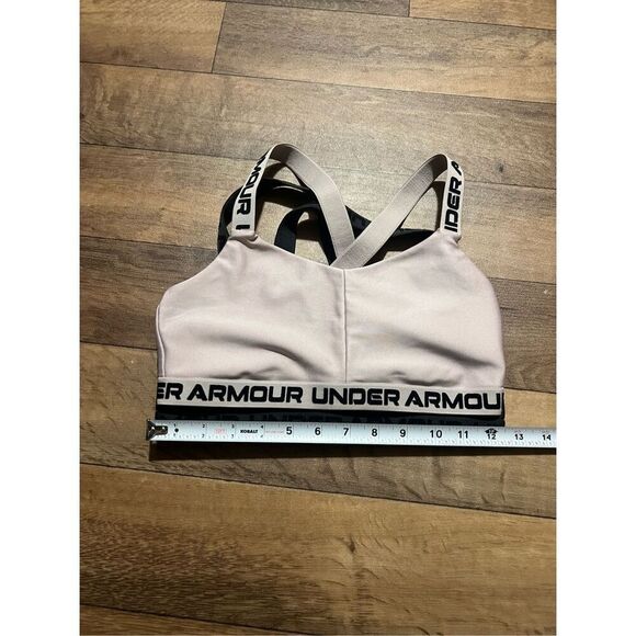 Under Armour Sports Bra Bundle Woman’s SEE PHOTOS FOR MEASUREMENTS - Picture 7 of 10